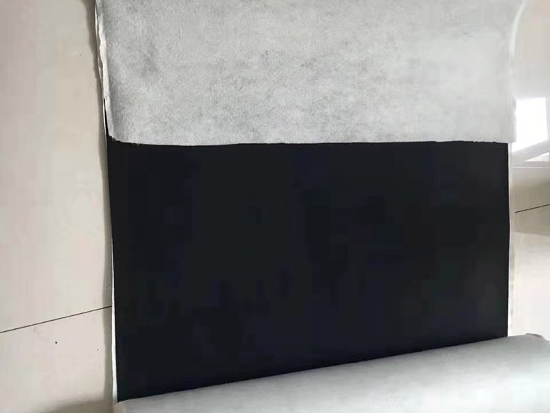 1681376099838092